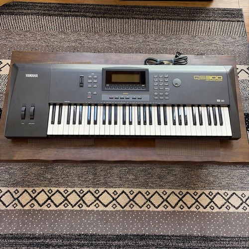 Yamaha qs300 musik workstation - qs300,
