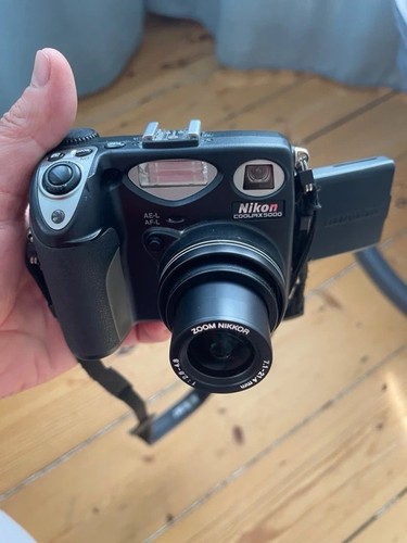 Nikon coolpix 5000 5mp profi - nikon,