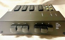 Umschalter Audio/Video, 3x SCART Input, 1x SCART Output, 2x Audio Output,  
