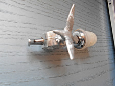 Adler mit Logo Fernet Branca