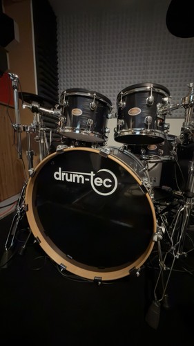 Roland drum set - td-17, e-drum