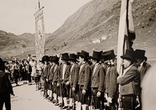 Galtür 1957 Prozession Gruppe