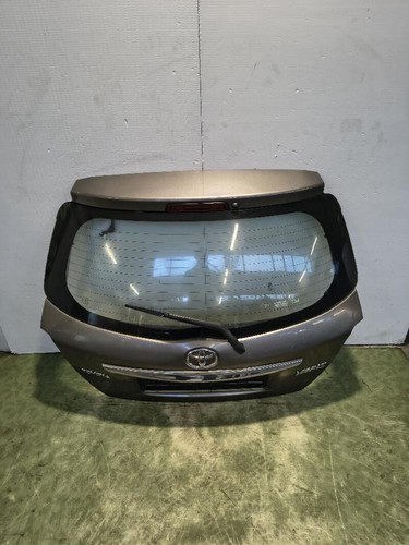 670050d111 heckklappe toyota - 670050d111,