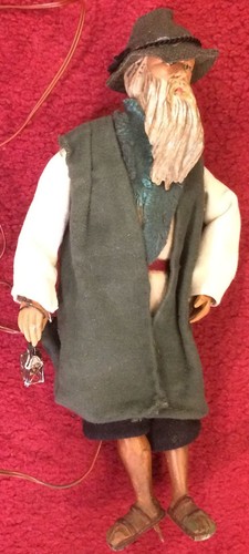 Bekleidete krippenfigur aus - bekleidete,