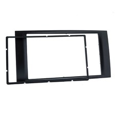 Radioblende Einbau Rahmen 2