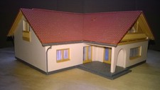 Faller 232512 gebaut 1:87 HO Haus,Gebäude - moderner Winkelbungalow #66#