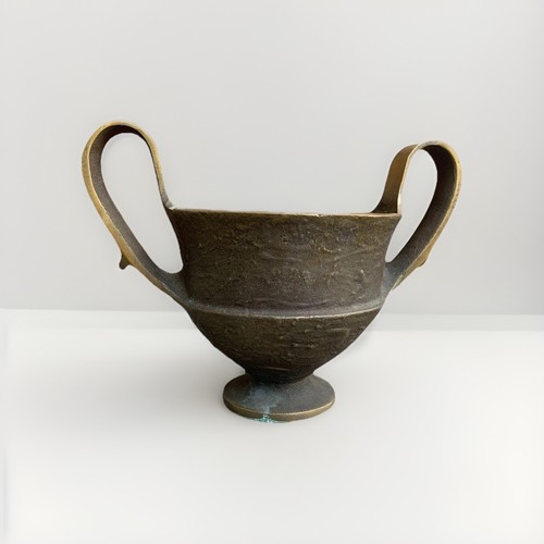 Formschöne bronze schale - formschöne,
