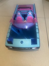 LOL Surprise Dance Machine Auto mit Pool und Tanzfläche Schwarzlicht MGA (15656)