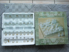 Glass Schach Chess Set -