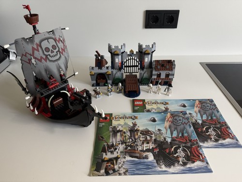 Lego castle 7029 skeleton ship - lego,