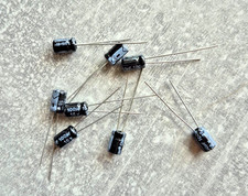 10 Stück ELKO 100uF 16V