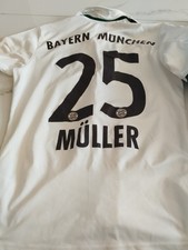 FC Bayern München Trikot Größe 164 Beflockt mit T. Müller 25