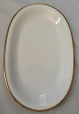 Servierplatte mit Goldrand