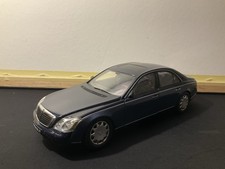AUTOart Maybach 57 Dunkelblau-Metall 1:18