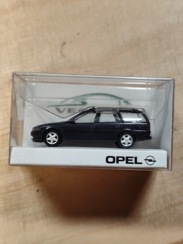 Opel vectra h0 modellauto - 1:87,