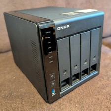 QNAP TS-451 D2 4 Bay NAS 4GB