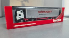 Herpa 1:87 LKW MAN F2000 Lowliner-Grardinenplanen-Sattelzug 2a/2a 142984 in OVP
