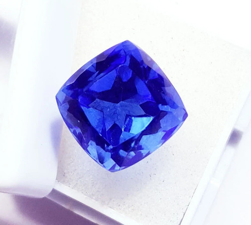 Zertifiziertes blau topas - blau,