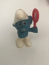 Ü Ei Eitelkeitsschlumpf mit