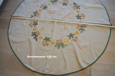 Tischdecke handgestickt