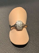 Ladies 585 Yellow Gold White