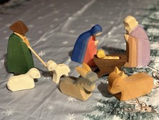 Ostheimer Krippenfiguren Maria und Josef und Schäfer mit Schafen Holzfiguren