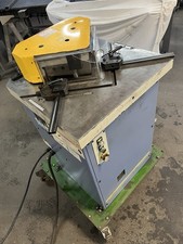 Ausklinkmaschine
