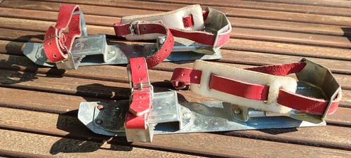 Gleitschuhe ddr retro - gleitschuhe,