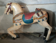 Holzpferd vom Karussell, zur