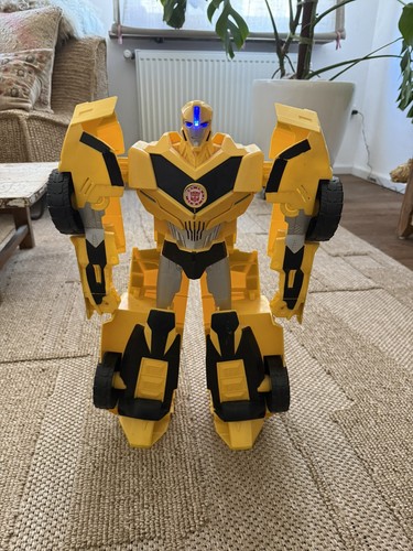 Hasbro transformers robots - robots, in