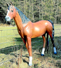 XXL Pferd lebensgross