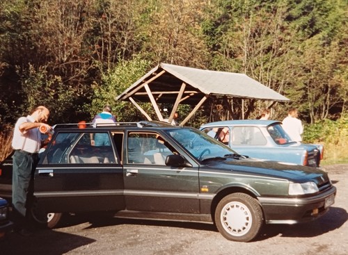 Mann rastplatz pause autos - rastplatz,