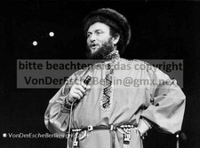 STARS: Ivan REBROFF -