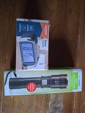 EASYmaxx LED-Taschenlampe, wiederaufladbar mit USB-C und Zoom und Wecker.