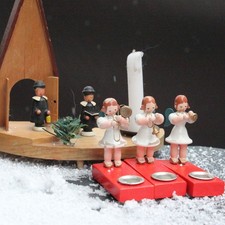 Alter Weihnachtsschmuck aus