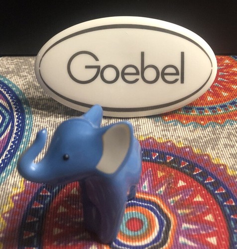Goebel display mini elefant - display,