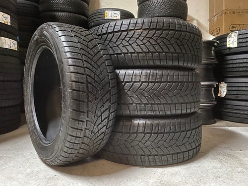 Goodyear ultragrip performance - goodyear,