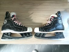 Schlittschuhe Fesl 12 /45-46 Leder Einhockeyschuhe