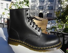 Dr. Martens AirWair 1460 Black
