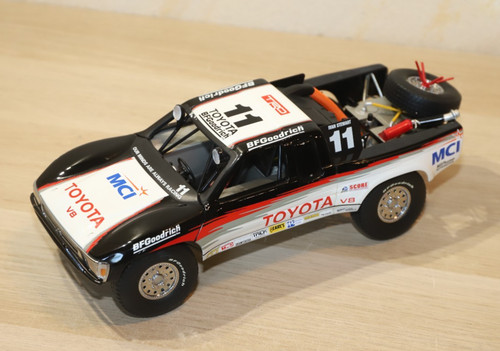 Autoart 80010 toyota trophy - autoart,