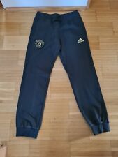 adidas Manchester United lange Hose Trainingshose dunkelgrau Gr. M *NEU*