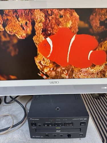 Pioneer dvd v7400 - pioneer, commercial
