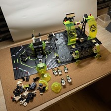 LEGO 6988 Alpha Centauri Outpost Blacktron 2 Space unvollständig 