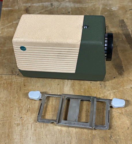 Kleinbildwerfer diaprojektor - kleinbildwerfer,