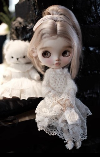 Blythe sweater outfit - blythe,