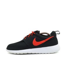 Nike Damen Roshe Run Laufschuh