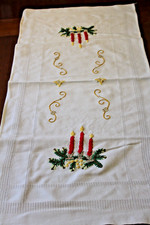 Tischdecke, Tischläufer, Weihnachten, Stickerei, Handarbeit, rote Kerzen