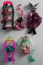 Ever After High Zubehör Accessoires Kleidung Regale Set Sammlung Konvolut Paket