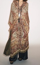 Zara Kleid Paisley Kaftan