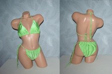 Hellgrüner Wetlook Glanz